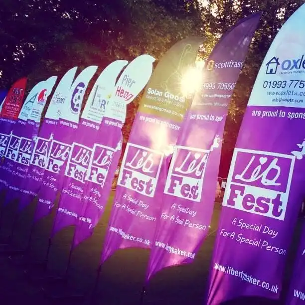 lib fest feather flags